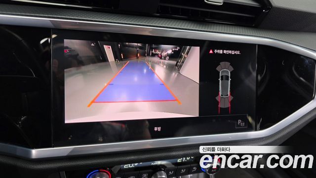 Audi Q3 (F3) 35 TDI Quattro Premium 2022 — фото 15