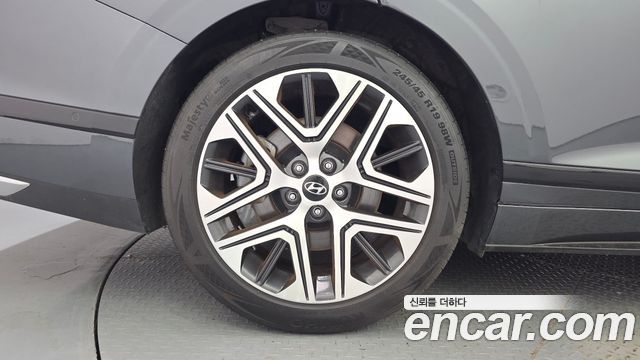 Hyundai Grandeur (GN7) 3,5 Gasoline 4WD Exclusive 2023 — фото 5