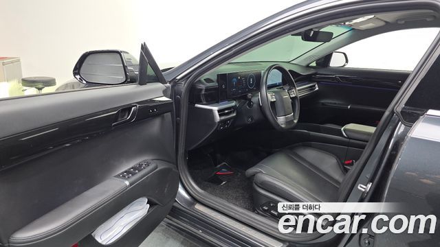 Hyundai Grandeur (GN7) 3,5 Gasoline 4WD Exclusive 2023 — фото 10