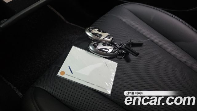Hyundai Grandeur (GN7) 3,5 Gasoline 4WD Exclusive 2023 — фото 18