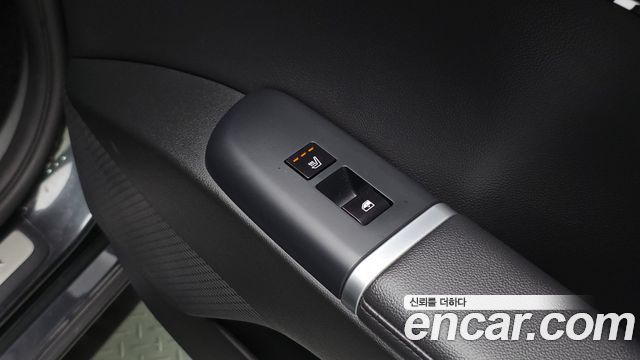 Hyundai Grandeur (GN7) 3,5 Gasoline 4WD Exclusive 2023 — фото 19