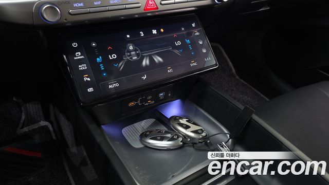 Hyundai Grandeur (GN7) 3,5 Gasoline 4WD Exclusive 2023 — фото 27