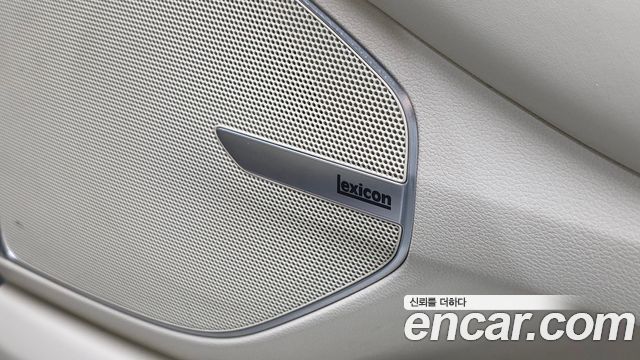 Genesis EQ900 3.8 GDI AWD Premium Luxury 2018 — фото 18