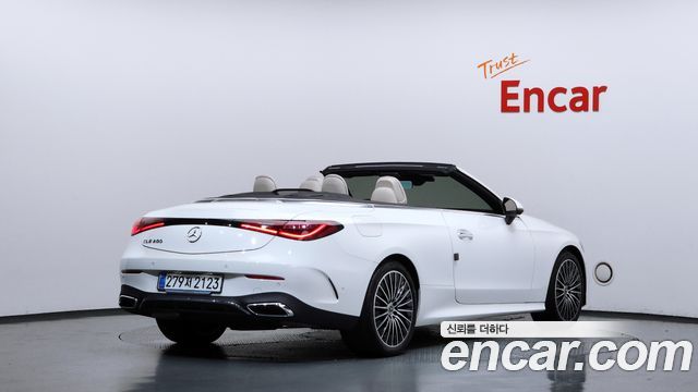 Mercedes-Benz CLE-Class (C236) CLE200 Cabriolet 2025 — фото 2