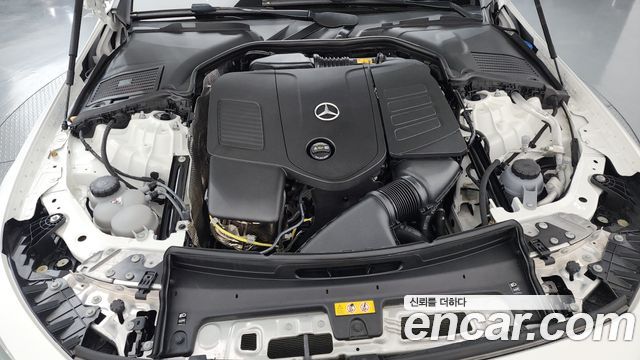 Mercedes-Benz CLE-Class (C236) CLE200 Cabriolet 2025 — фото 6