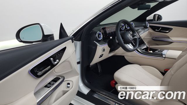 Mercedes-Benz CLE-Class (C236) CLE200 Cabriolet 2025 — фото 10