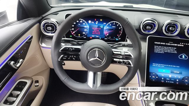 Mercedes-Benz CLE-Class (C236) CLE200 Cabriolet 2025 — фото 15
