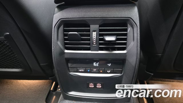 BMW i4 eDrive40 M Sports 2022 — фото 34