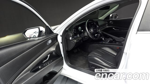 Hyundai Avante (CN7) 1.6 Inspiration 2023 — фото 10