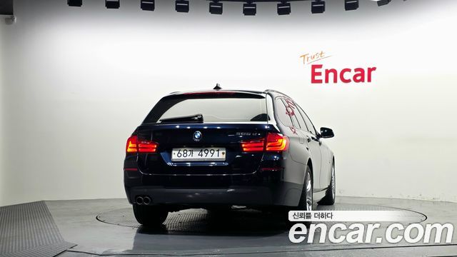BMW 5 Series (F10) 525d xDrive M Sport Touring 2012 — фото 4
