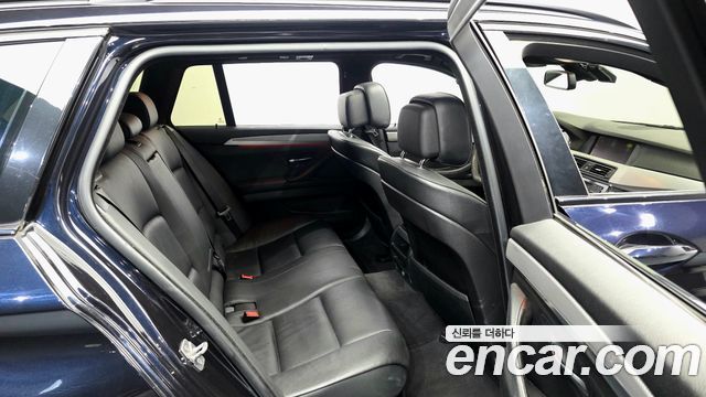 BMW 5 Series (F10) 525d xDrive M Sport Touring 2012 — фото 11