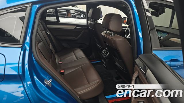 BMW X4 (F26) M40i 2016 — фото 11