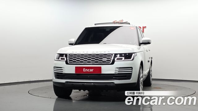 Land Rover Range Rover (IV) 4.4 SDV8 Vogue SE DIESEL 2018 — фото 3