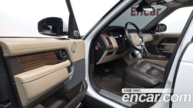 Land Rover Range Rover (IV) 4.4 SDV8 Vogue SE DIESEL 2018 — фото 10