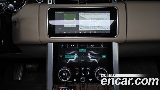 Land Rover Range Rover (IV) 4.4 SDV8 Vogue SE DIESEL 2018 — фото 14