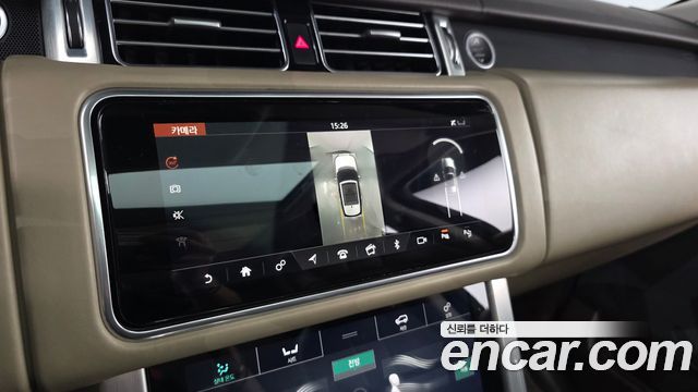 Land Rover Range Rover (IV) 4.4 SDV8 Vogue SE DIESEL 2018 — фото 15