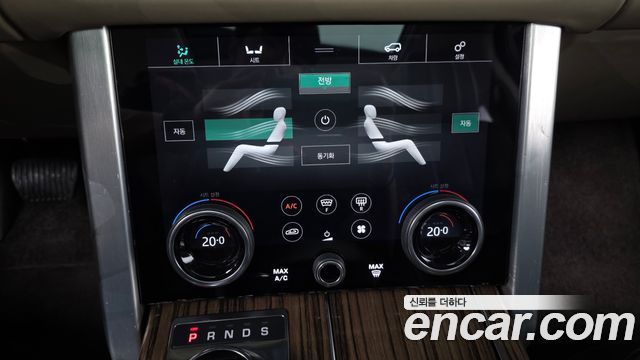 Land Rover Range Rover (IV) 4.4 SDV8 Vogue SE DIESEL 2018 — фото 16