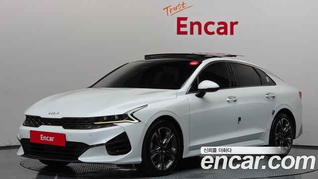 Kia K5 (III) 2.0 Prestige 2022 — фото 1