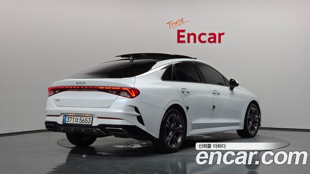 Kia K5 (III) 2.0 Prestige 2022 — фото 2