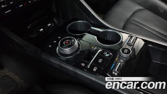 Kia K5 (III) 2.0 Prestige 2022 — фото 9