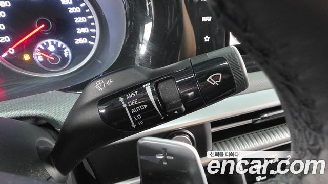 Kia K5 (III) 2.0 Prestige 2022 — фото 35