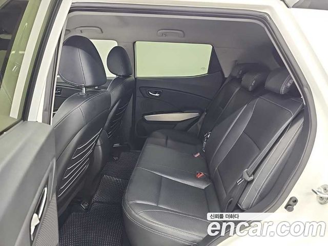 KG Mobility (SsangYong) Tivoli VX 2WD 2016 — фото 16