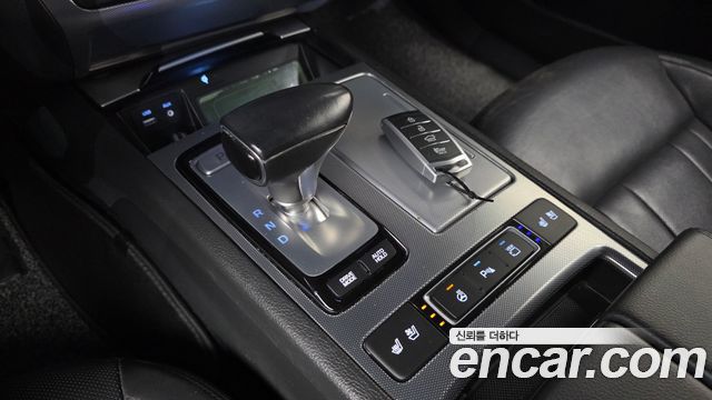 Genesis G80 2.2D AWD Premium Luxury 2018 — фото 9
