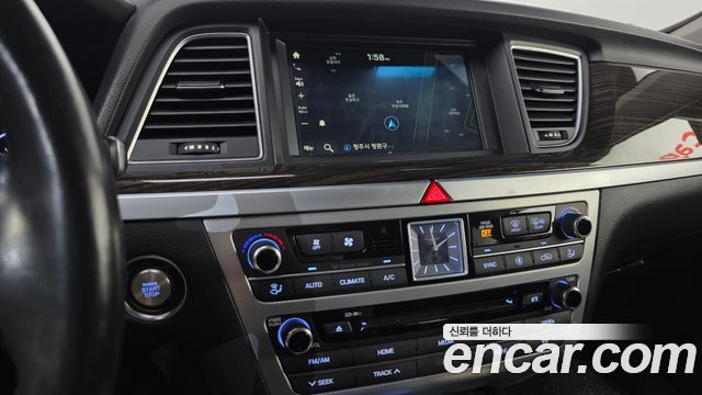 Genesis G80 2.2D AWD Premium Luxury 2018 — фото 13