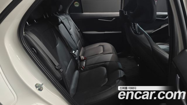 Kia Niro EV Air 2023 — фото 11