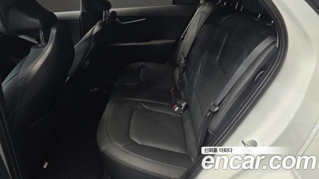 Kia Niro EV Air 2023 — фото 12