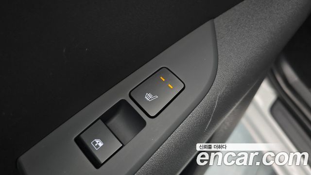 Kia Niro EV Air 2023 — фото 18
