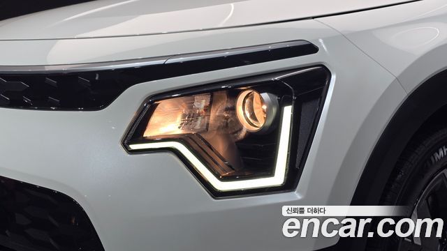 Kia Niro EV Air 2023 — фото 22