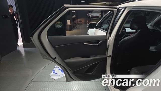 Kia Niro EV Air 2023 — фото 25