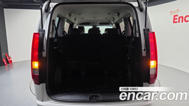 Hyundai Staria Tourer 9-Seater Modern 2023 — фото 20