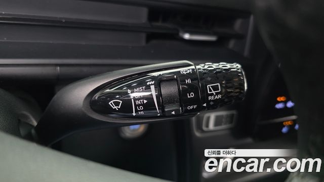 Hyundai Staria Tourer 9-Seater Modern 2023 — фото 29