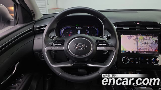 Hyundai Tucson (NX4) Gasoline 1.6 Turbo 4WD Premium 2021 — фото 13