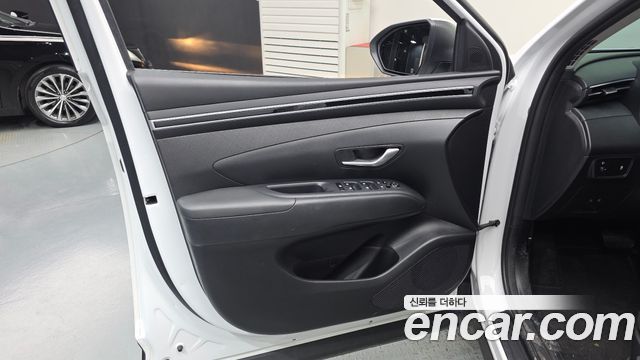 Hyundai Tucson (NX4) Gasoline 1.6 Turbo 4WD Premium 2021 — фото 24
