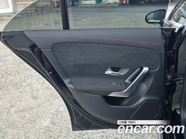 Mercedes-Benz CLA-Class (C118) CLA250 4MATIC 2022 — фото 15