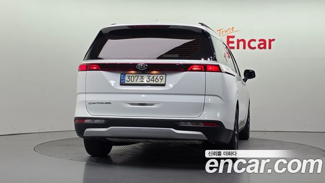 Kia Carnival (IV) Gasoline 9-Seater Prestige 2021 — фото 4