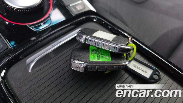 Kia Niro Plus Air 2023 — фото 28