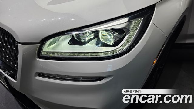 Lincoln Corsair 2.0 Reserve AWD 2021 — фото 22