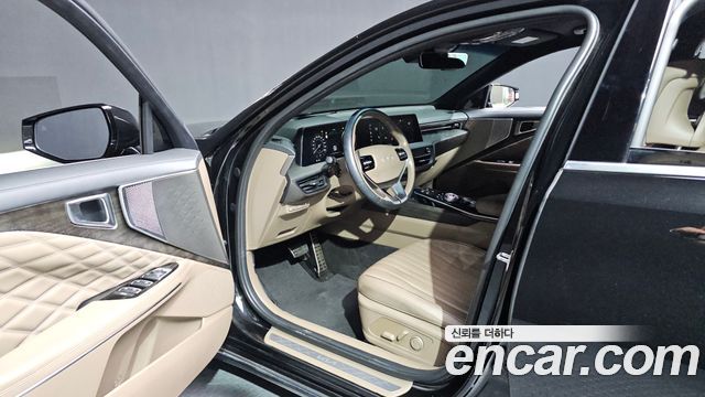 Kia K8 2.5 Gasoline 2WD Signature 2023 — фото 10