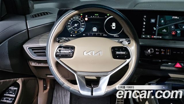 Kia K8 2.5 Gasoline 2WD Signature 2023 — фото 11