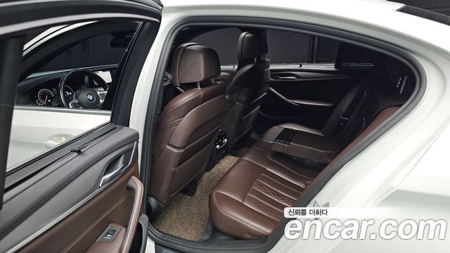 BMW 5 Series (G30) 520d M Sport Package Plus 2019 — фото 12