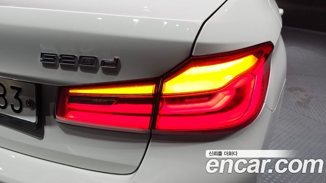 BMW 5 Series (G30) 520d M Sport Package Plus 2019 — фото 23