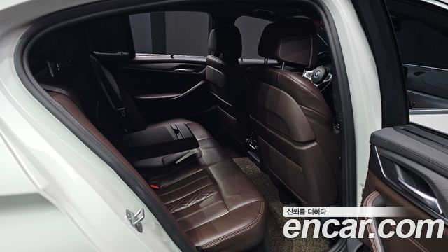 BMW 5 Series (G30) 520d M Sport Package Plus 2019 — фото 26