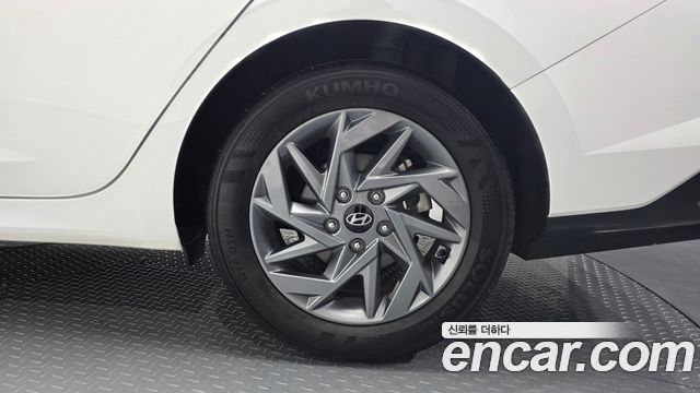 Hyundai Avante (CN7) 1.6 Inspiration 2024 — фото 21