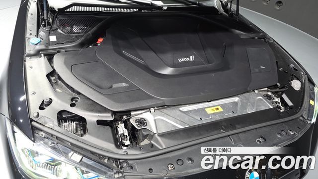 BMW i4 eDrive40 M Sports Pro 2022 — фото 6