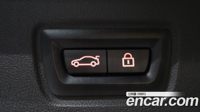 BMW i4 eDrive40 M Sports Pro 2022 — фото 24