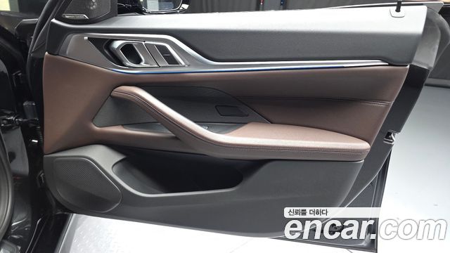 BMW i4 eDrive40 M Sports Pro 2022 — фото 30